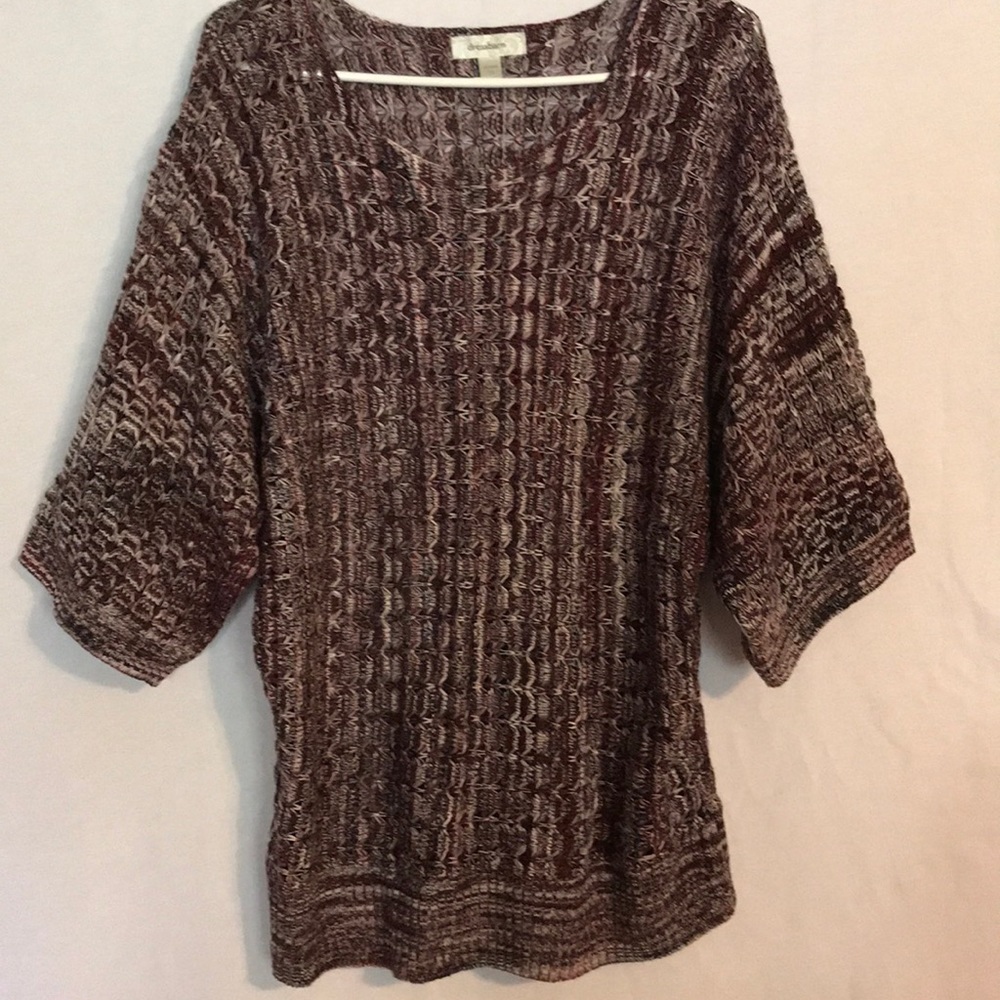 3/4 Sleeve Sweater. Open Weave.